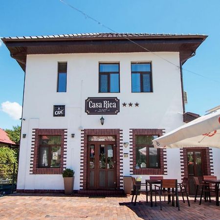 Pensiunea Casa Rica Călimăneşti Bagian luar foto